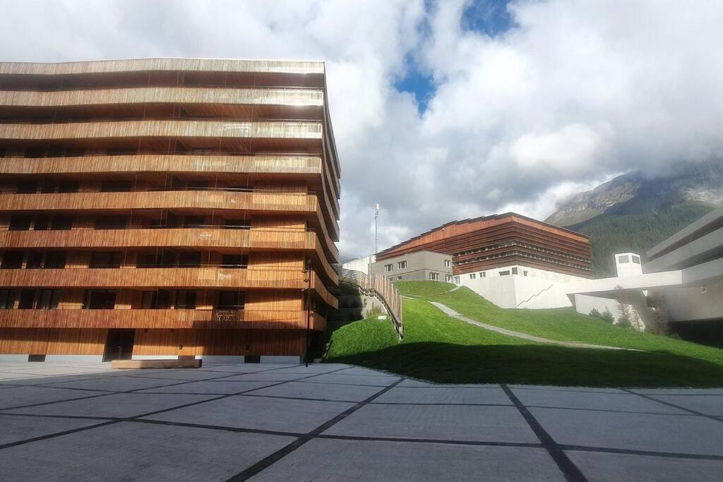 2.5 Room Apartment In Center Of Flims. Ski In/Out Екстериор снимка